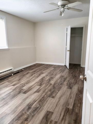 3 Dailey St B, Attleboro, MA 02703