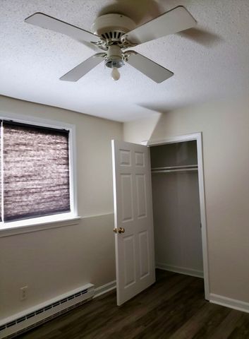 3 Dailey St B, Attleboro, MA 02703