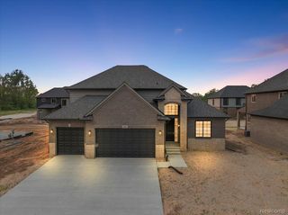 50793 Timberstone Drive, Macomb Township, MI 48042