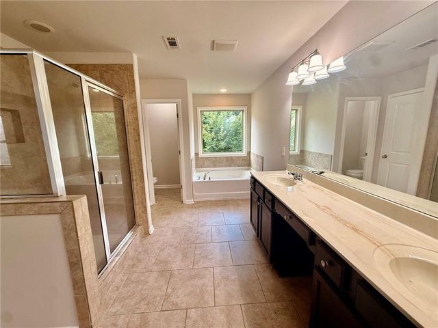 4050 Ironwood Drive, Atlanta, GA 30349