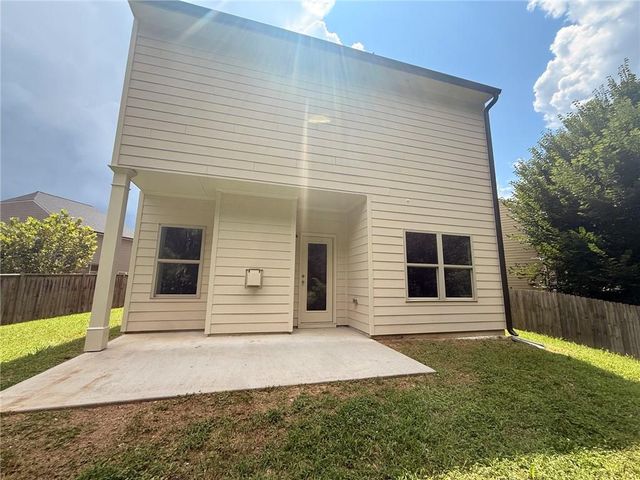 4050 Ironwood Drive, Atlanta, GA 30349