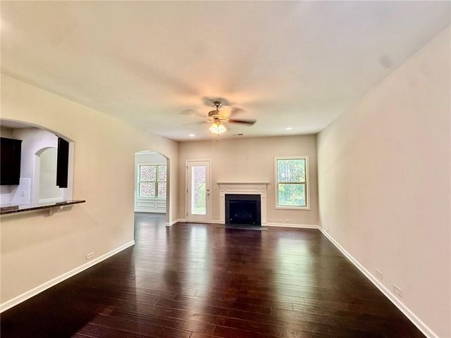 4050 Ironwood Drive, Atlanta, GA 30349