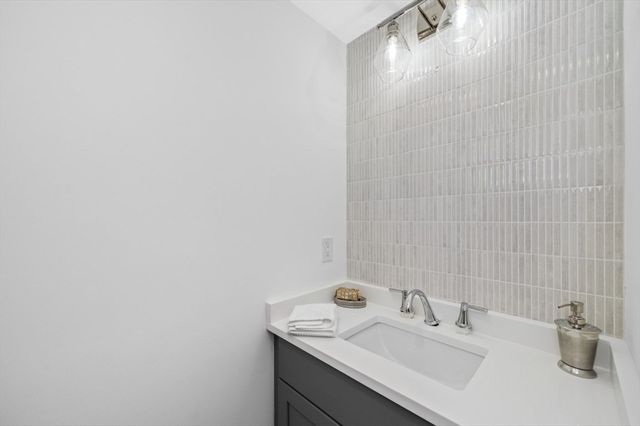 101 Sumner Street 2, Quincy, MA 02169