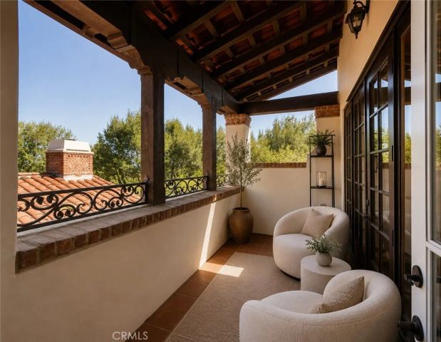 1 Gentle Breeze, Newport Coast, CA 92657