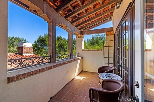 1 Gentle Breeze, Newport Coast, CA 92657