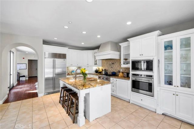 1 Gentle Breeze, Newport Coast, CA 92657