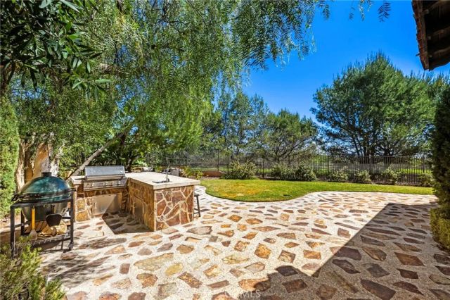 1 Gentle Breeze, Newport Coast, CA 92657
