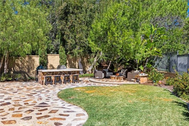 1 Gentle Breeze, Newport Coast, CA 92657