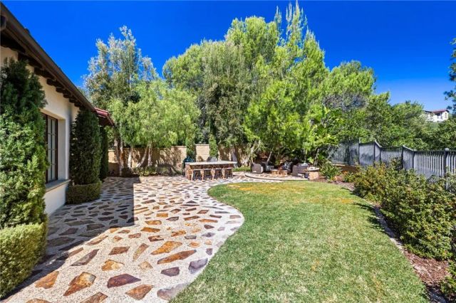 1 Gentle Breeze, Newport Coast, CA 92657