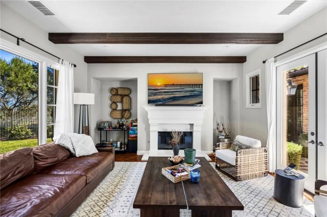1 Gentle Breeze, Newport Coast, CA 92657