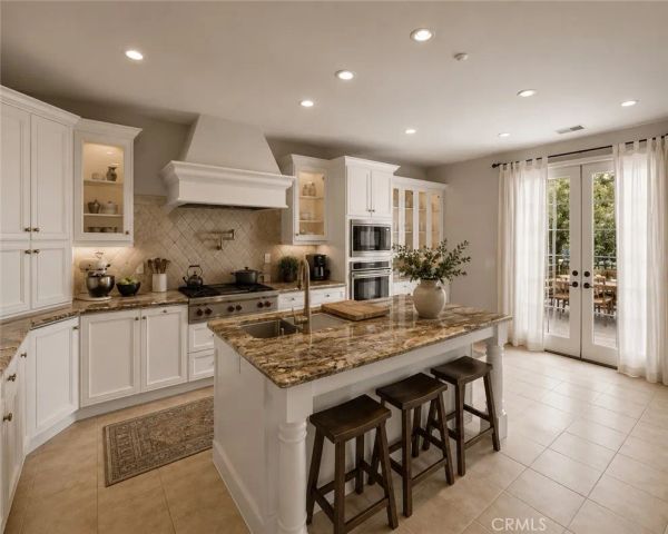 1 Gentle Breeze, Newport Coast, CA 92657