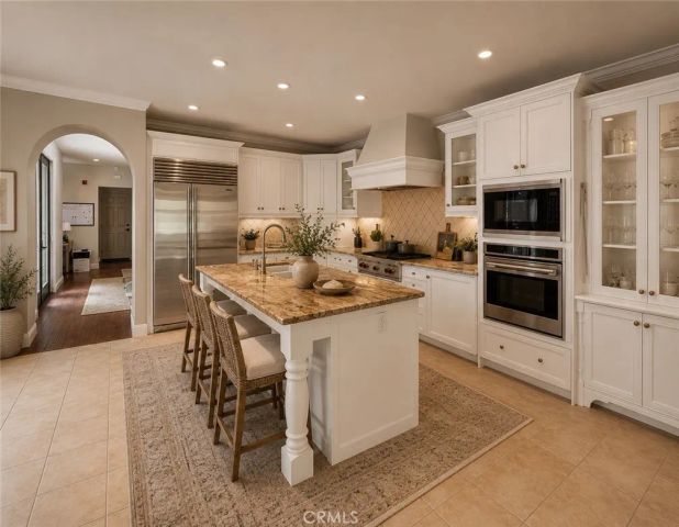 1 Gentle Breeze, Newport Coast, CA 92657