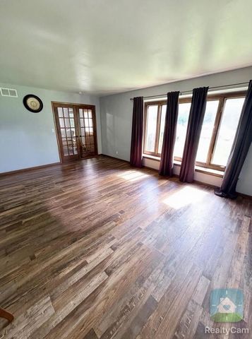 N104W16800 Thornapple ROW, Germantown, WI 53022