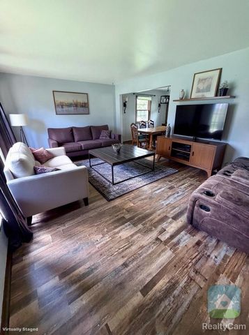 N104W16800 Thornapple ROW, Germantown, WI 53022