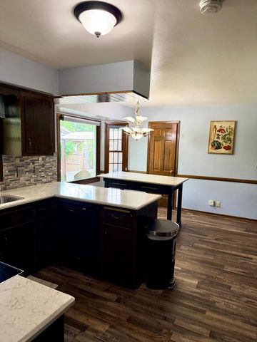 N104W16800 Thornapple ROW, Germantown, WI 53022