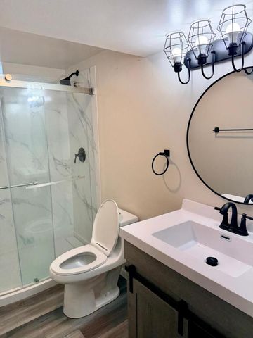 N104W16800 Thornapple ROW, Germantown, WI 53022