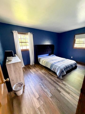 N104W16800 Thornapple ROW, Germantown, WI 53022