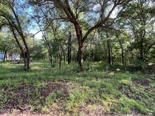 TBD Lakeshore Drive, Chipley, FL 32428