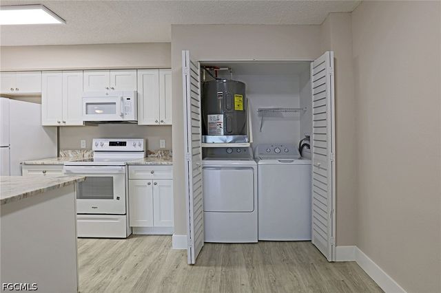 5307 Summerlin RD 714, Fort Myers, FL 33919