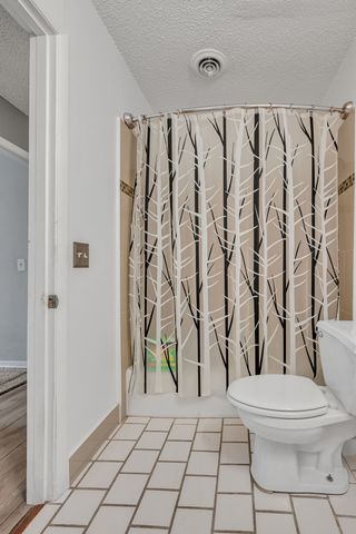 441 Harding Pl Apt B2, Nashville, TN 37211