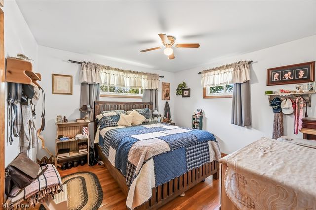 6127 Columbus Road NE, Louisville, OH 44641