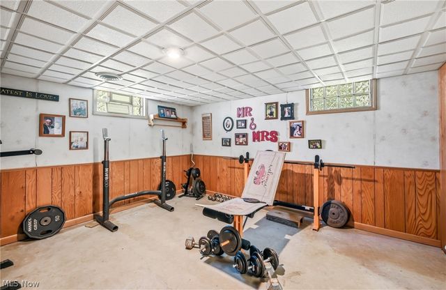 6127 Columbus Road NE, Louisville, OH 44641