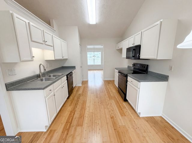 254 Shadetree Lane, Lawrenceville, GA 30044