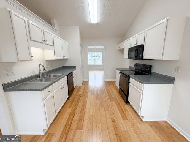 254 Shadetree Lane, Lawrenceville, GA 30044