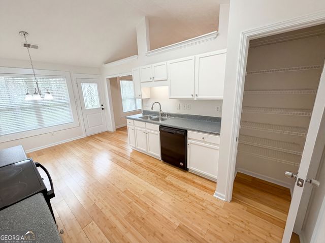 254 Shadetree Lane, Lawrenceville, GA 30044