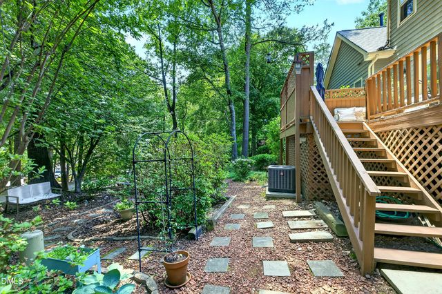 119 Loch Bend Lane, Cary, NC 27518