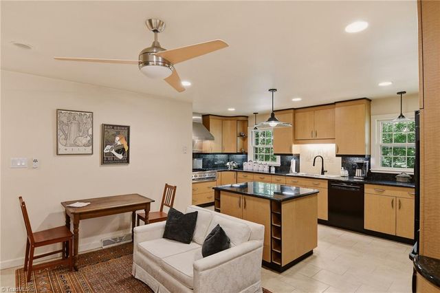 706 Friar Tuck Road, Winston-salem, NC 27104