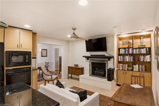 706 Friar Tuck Road, Winston-salem, NC 27104