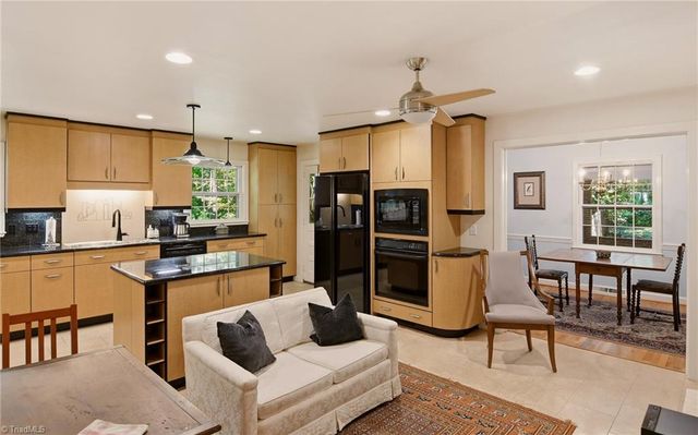 706 Friar Tuck Road, Winston-salem, NC 27104