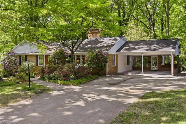 706 Friar Tuck Road, Winston-salem, NC 27104