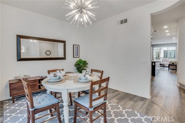 12921 Mission Avenue 102, Hawthorne, CA 90250