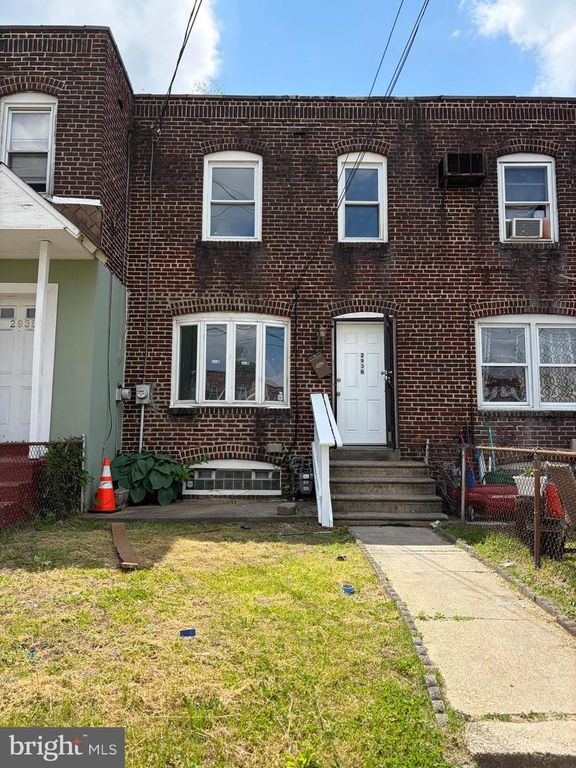 2936 ROYDEN ST, Camden, NJ 08105