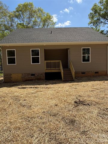 657 Still Street, Chester, SC 29706