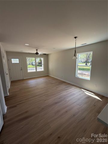 657 Still Street, Chester, SC 29706