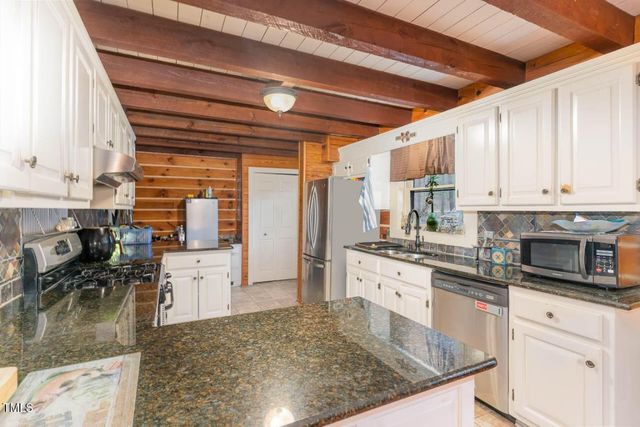 422 Shawnee Drive, Louisburg, NC 27549