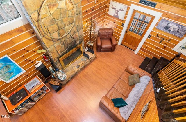 422 Shawnee Drive, Louisburg, NC 27549