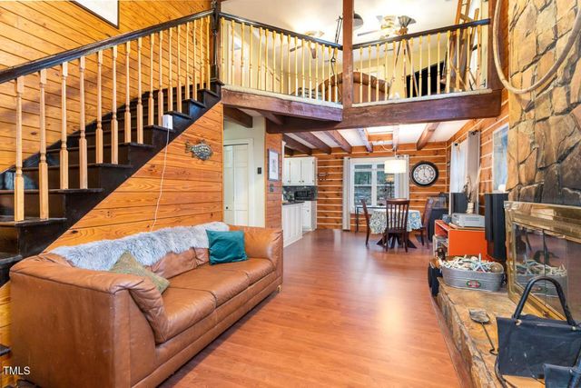 422 Shawnee Drive, Louisburg, NC 27549