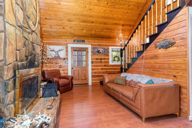 422 Shawnee Drive, Louisburg, NC 27549