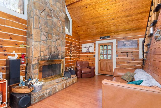 422 Shawnee Drive, Louisburg, NC 27549