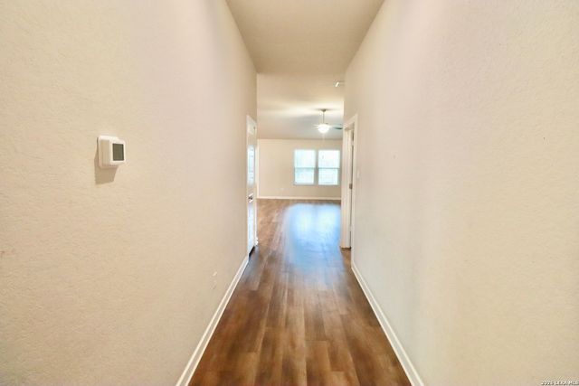 6810 DIAMOND VLY, San Antonio, TX 78242
