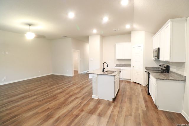 6810 DIAMOND VLY, San Antonio, TX 78242