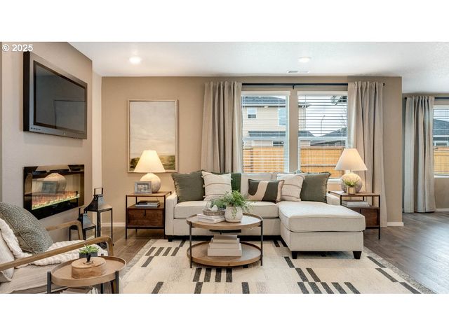 4965 Marr Ave Ne, Salem, OR 97301