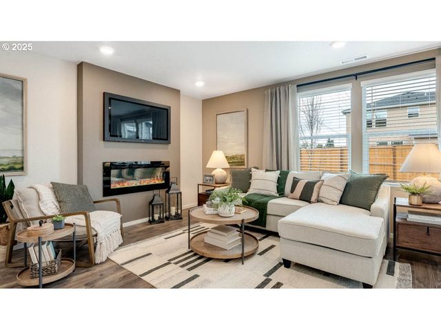 4965 Marr Ave Ne, Salem, OR 97301