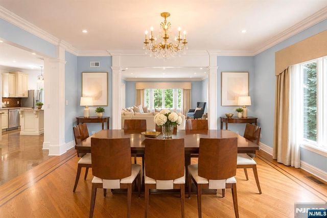 335 Riverdale Drive, Fort Lee, NJ 07024