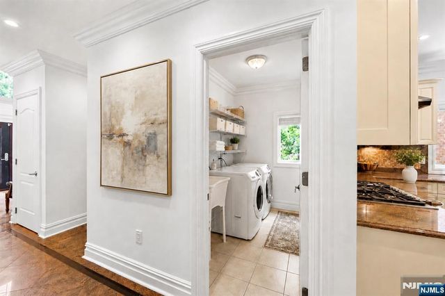 335 Riverdale Drive, Fort Lee, NJ 07024