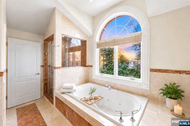 335 Riverdale Drive, Fort Lee, NJ 07024